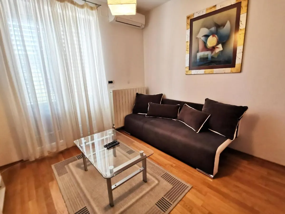 Apartment Leun Apartmani Kostrena
